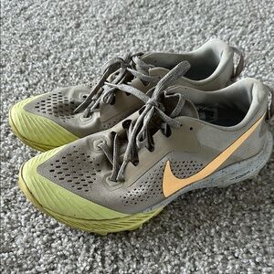 🐉Nike Terra Kiger Trail Running Shoes - Good Condition- Barely worn Treads good